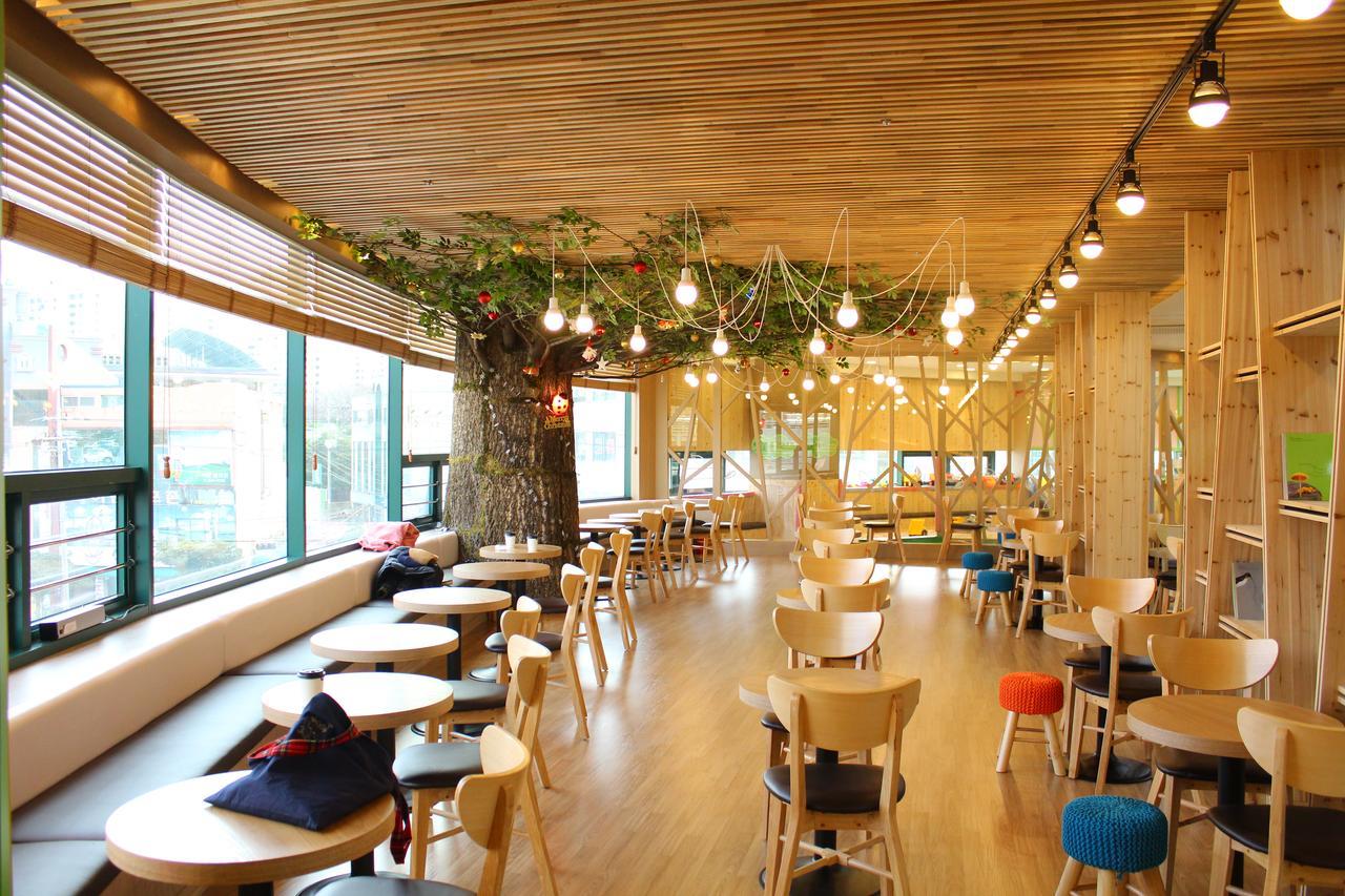 Elena Business Hotel Yeosu Eksteriør bilde